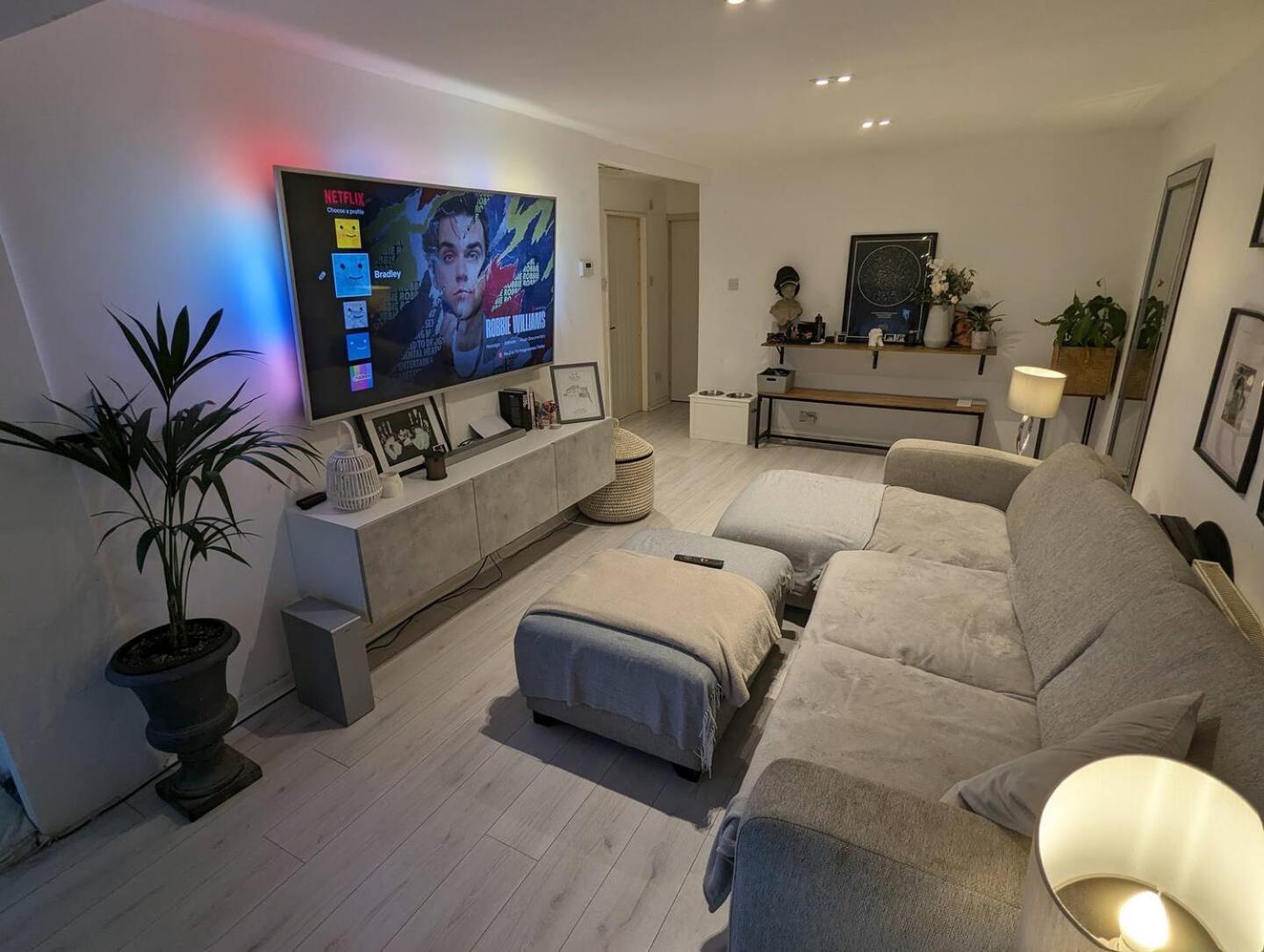 Two-Bedroom House In Essex Mile End Ngoại thất bức ảnh
